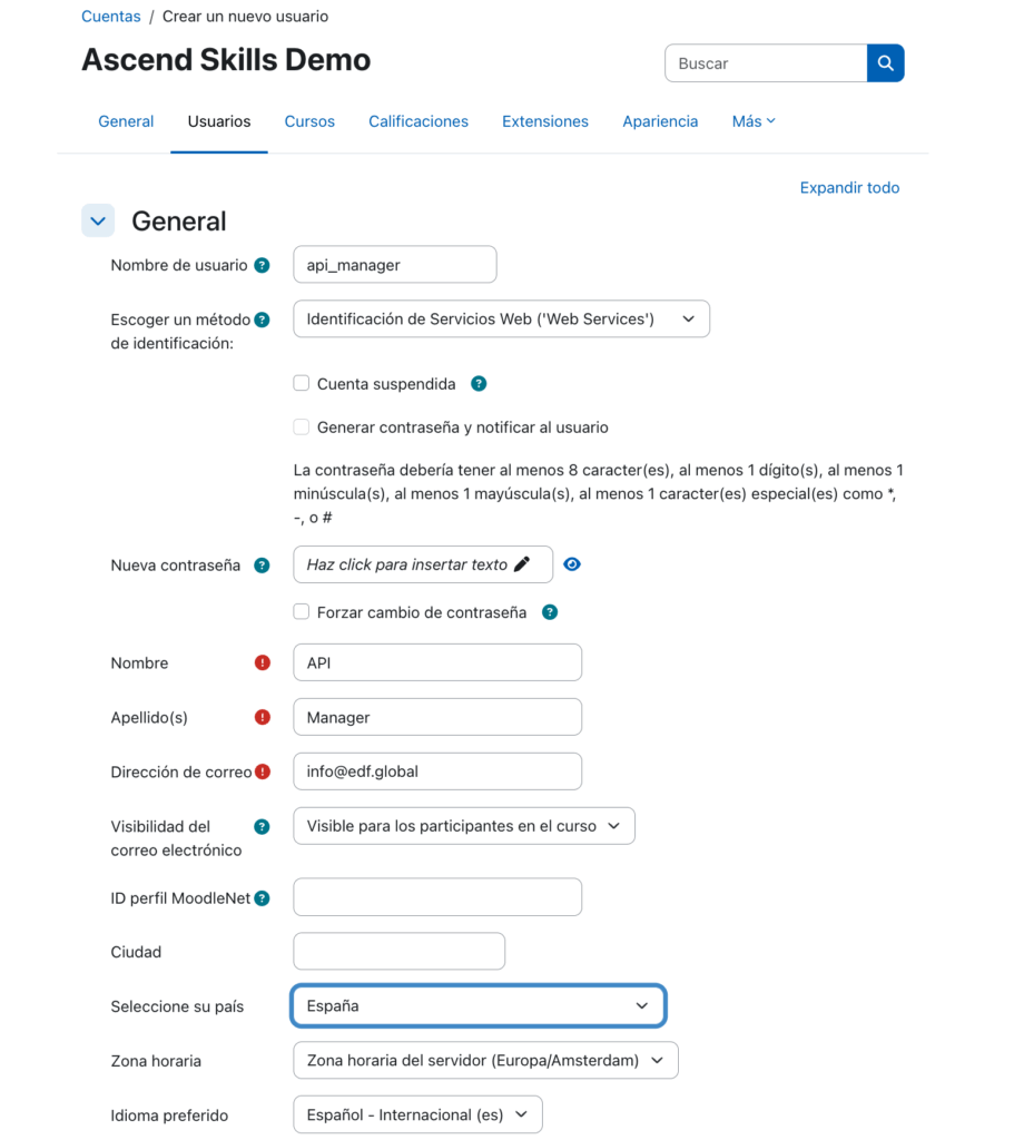Creación de usuario api_manager en Moodle